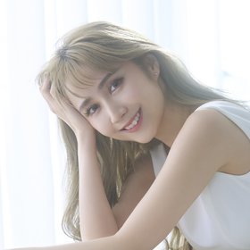 サラ・オレイン